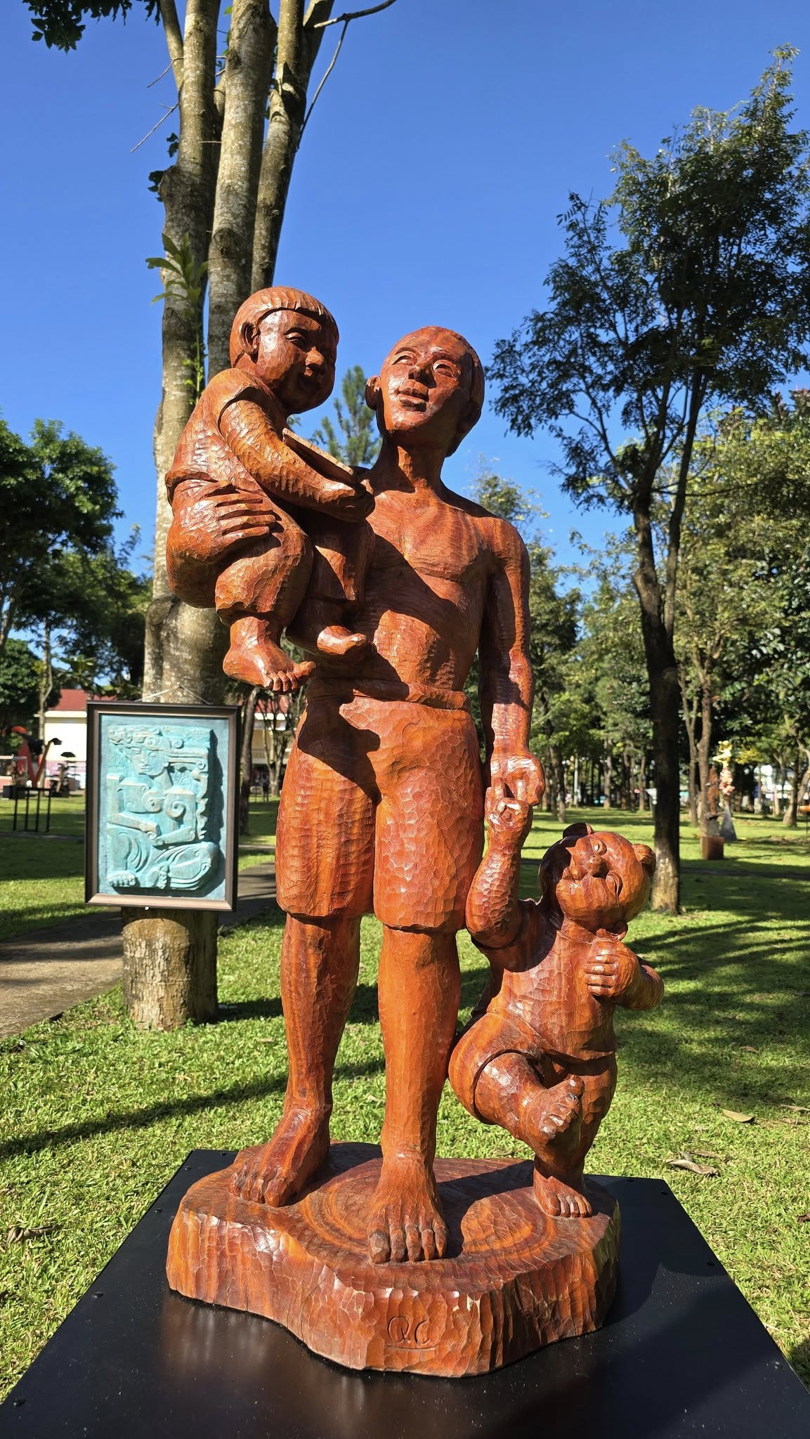 Hào hứng với triển lãm "Giao hòa" và hội thảo tôn vinh họa sĩ Xu Man - Ảnh 3.