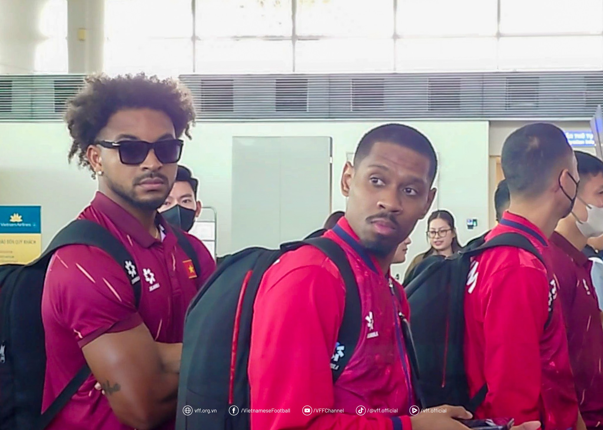 Đội trưởng Đỗ Duy Mạnh: Xuân Son là tiền đạo xuất sắc - Ảnh 3.