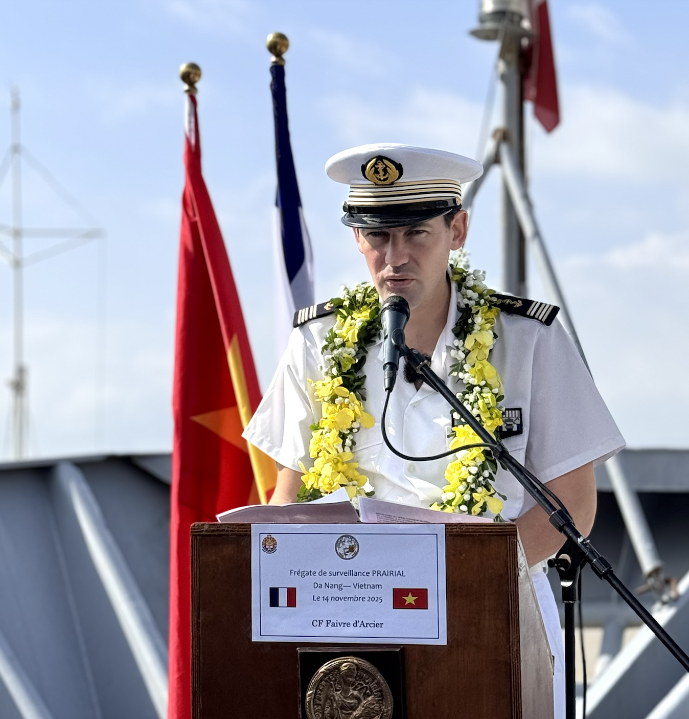 VIDEO: Cận cảnh tàu Hải quân Pháp thăm Đà Nẵng - Ảnh 3.