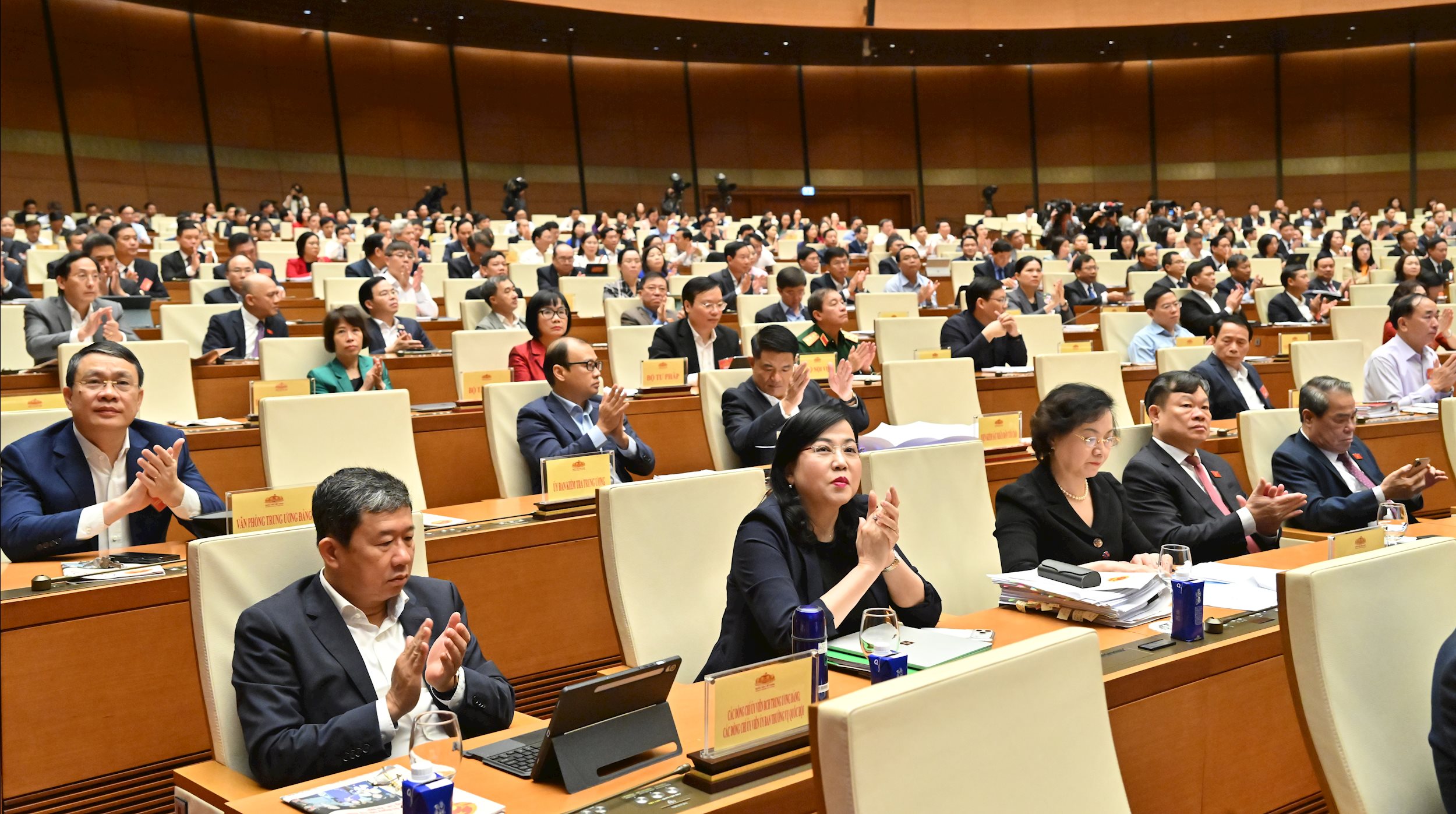 Tổng Bí thư Tô Lâm chỉ đạo Hội nghị bầu cử Quốc hội khóa XVI và HĐND các cấp - Ảnh 3. Tổng Bí thư Tô Lâm chỉ đạo Hội nghị bầu cử Quốc hội khóa XVI và HĐND các cấp - Ảnh 3.