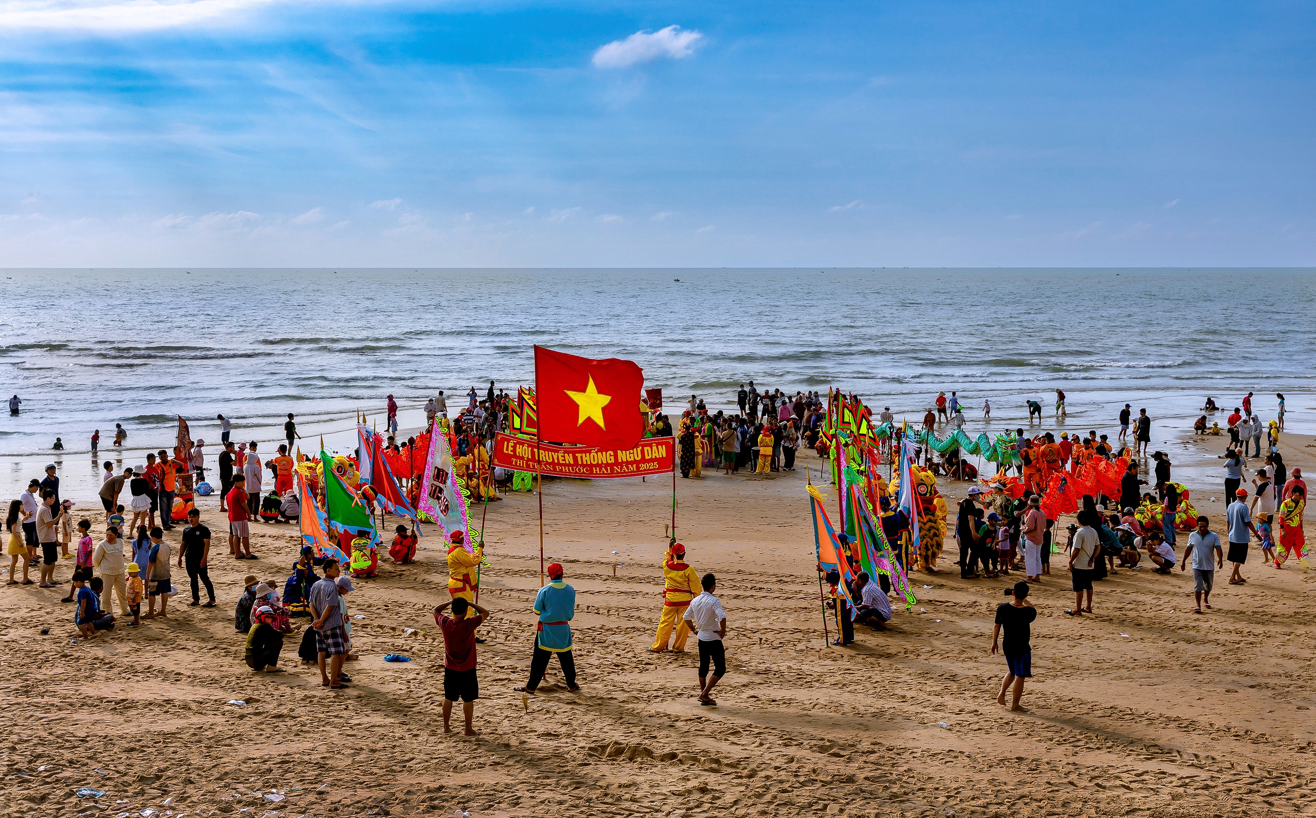 Ảnh đẹp trong tuần: Cờ bay lộng gió - Ảnh 5.