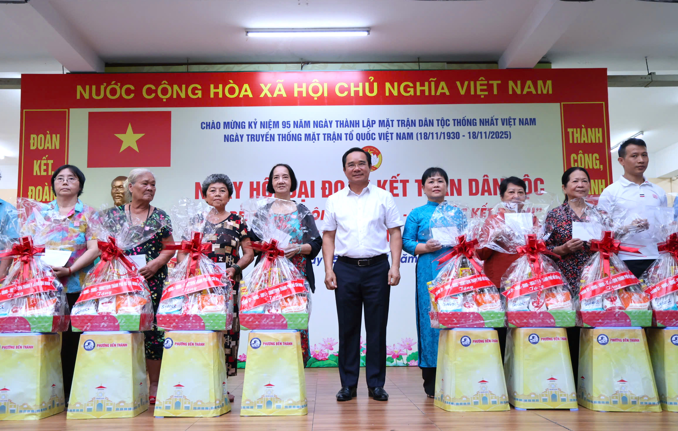 - Ảnh 1. - Ảnh 1.