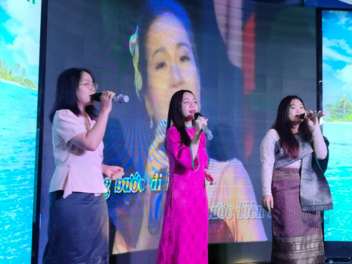 Hai ngày, 1 đêm ấm áp, ý nghĩa - Ảnh 1. Hai ngày, 1 đêm ấm áp, ý nghĩa - Ảnh 1.