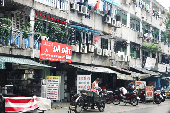 Mở ra cơ hội với chung cư cũ - Ảnh 1. Mở ra cơ hội với chung cư cũ - Ảnh 1.