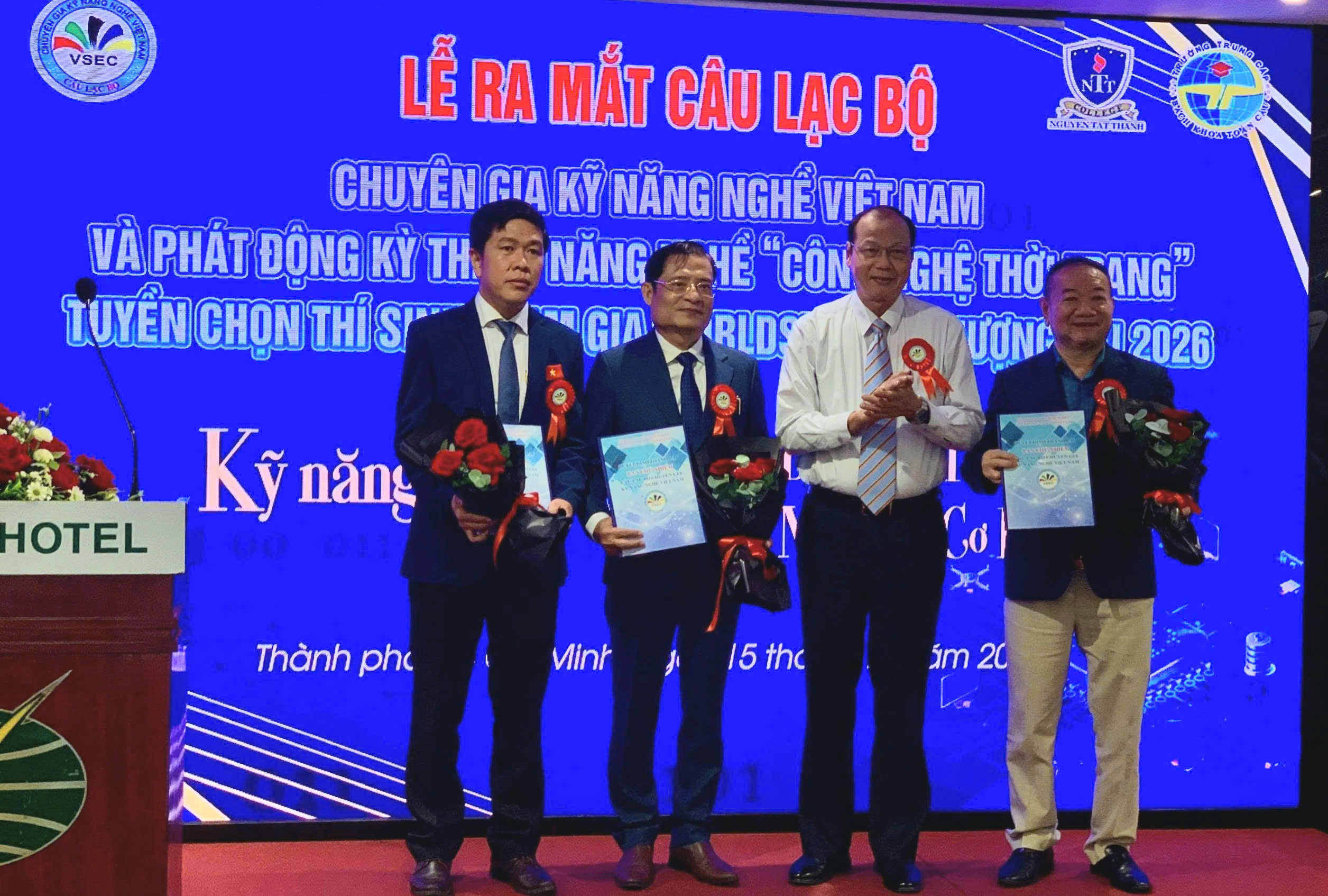 Phát động kỳ thi Kỹ năng nghề Công nghệ thời trang, ai sẽ tranh tài tại Trung Quốc? - Ảnh 2.