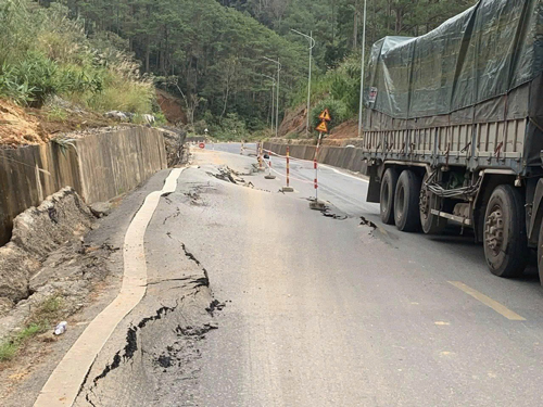 Đừng "đổ lỗi cho ông trời" - Ảnh 1. Đừng "đổ lỗi cho ông trời" - Ảnh 1.