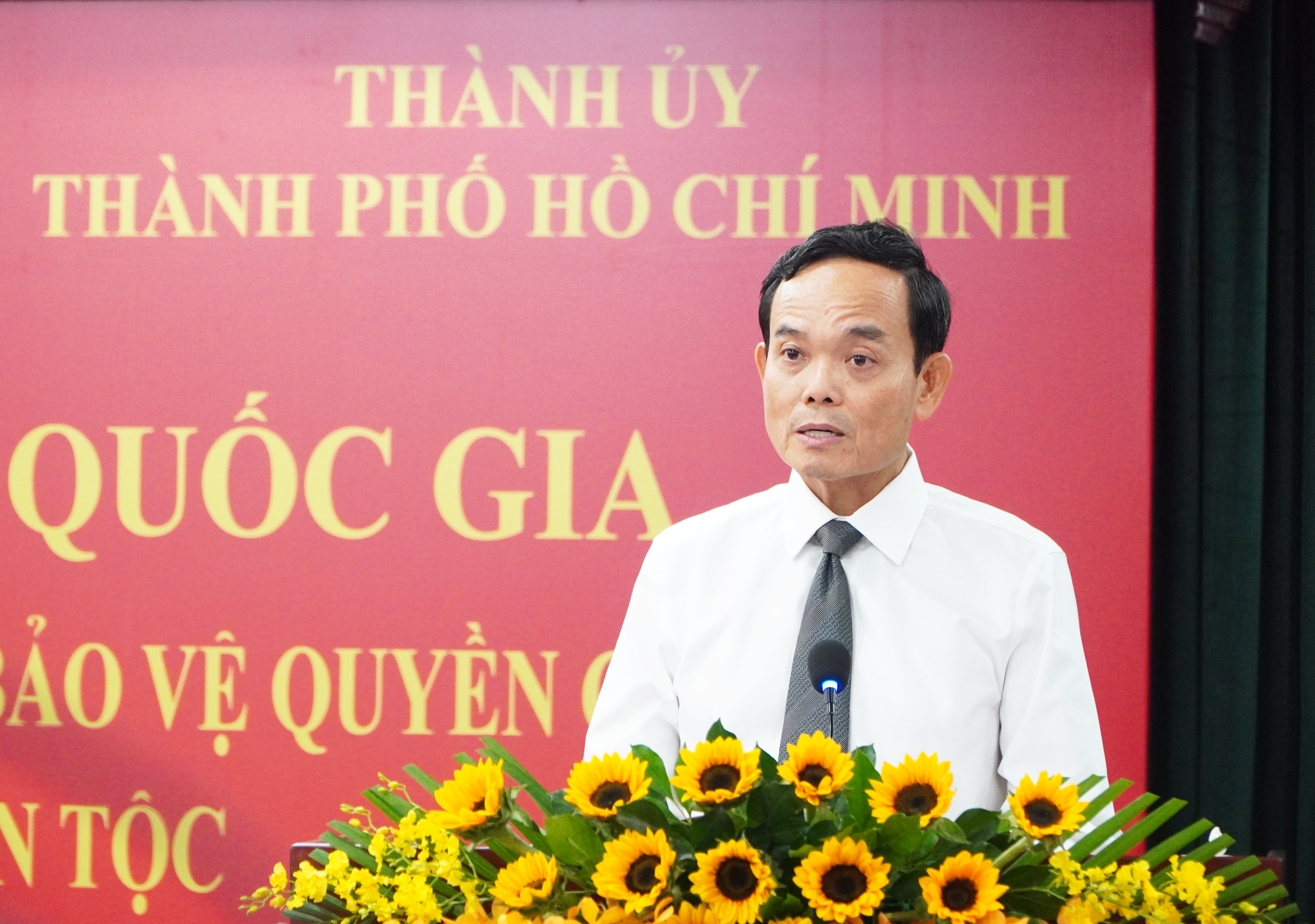 - Ảnh 2. - Ảnh 2.