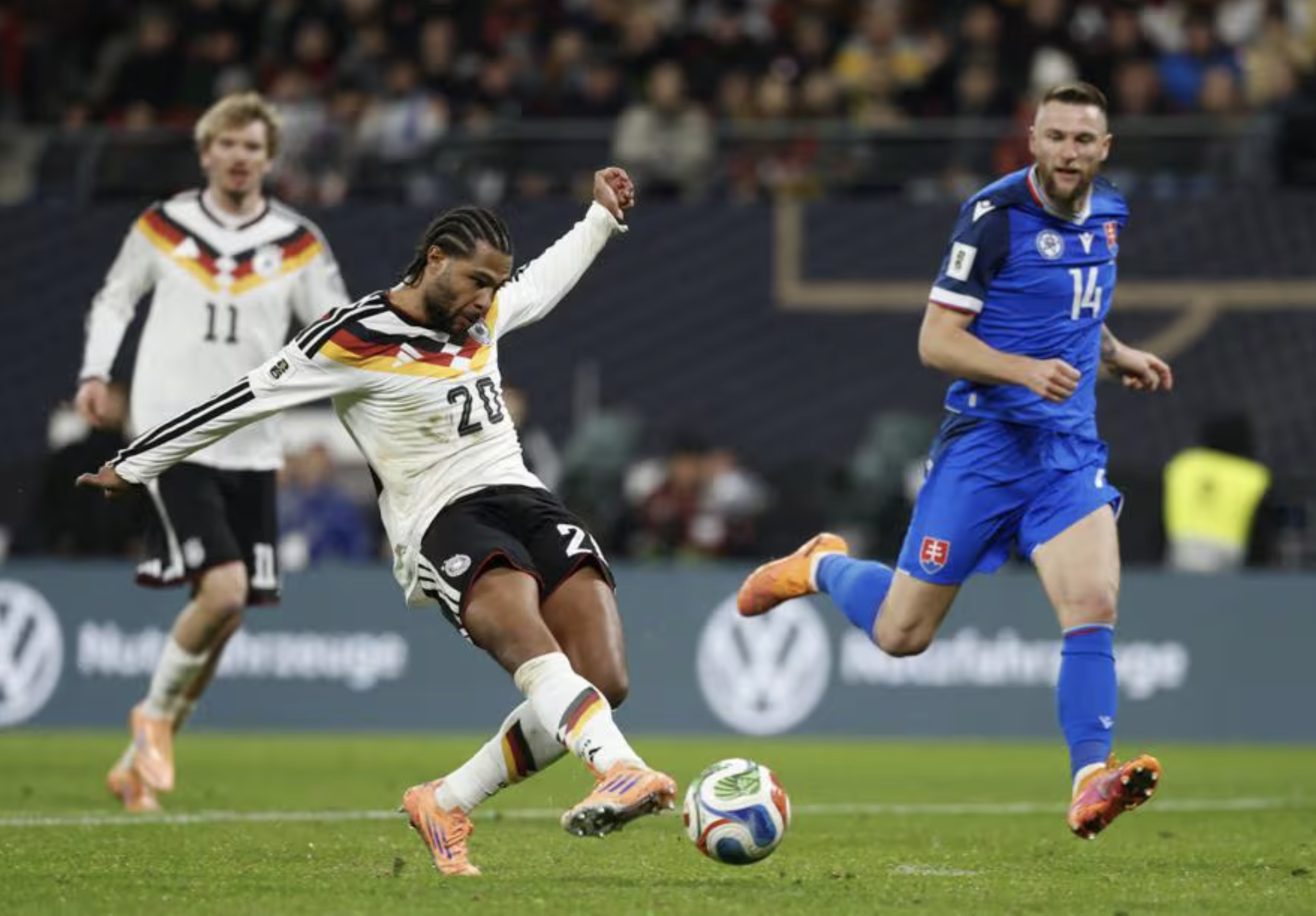 Tuyển Đức thắng nghiền ép Slovakia 6 bàn, định đoạt vé dự World Cup 2026 - Ảnh 3.