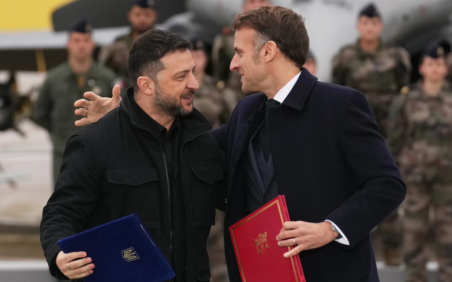 "Người môi giới quyền lực" của tổng thống Ukraine sắp bị sa thải vì bê bối tham nhũng? - Ảnh 2.