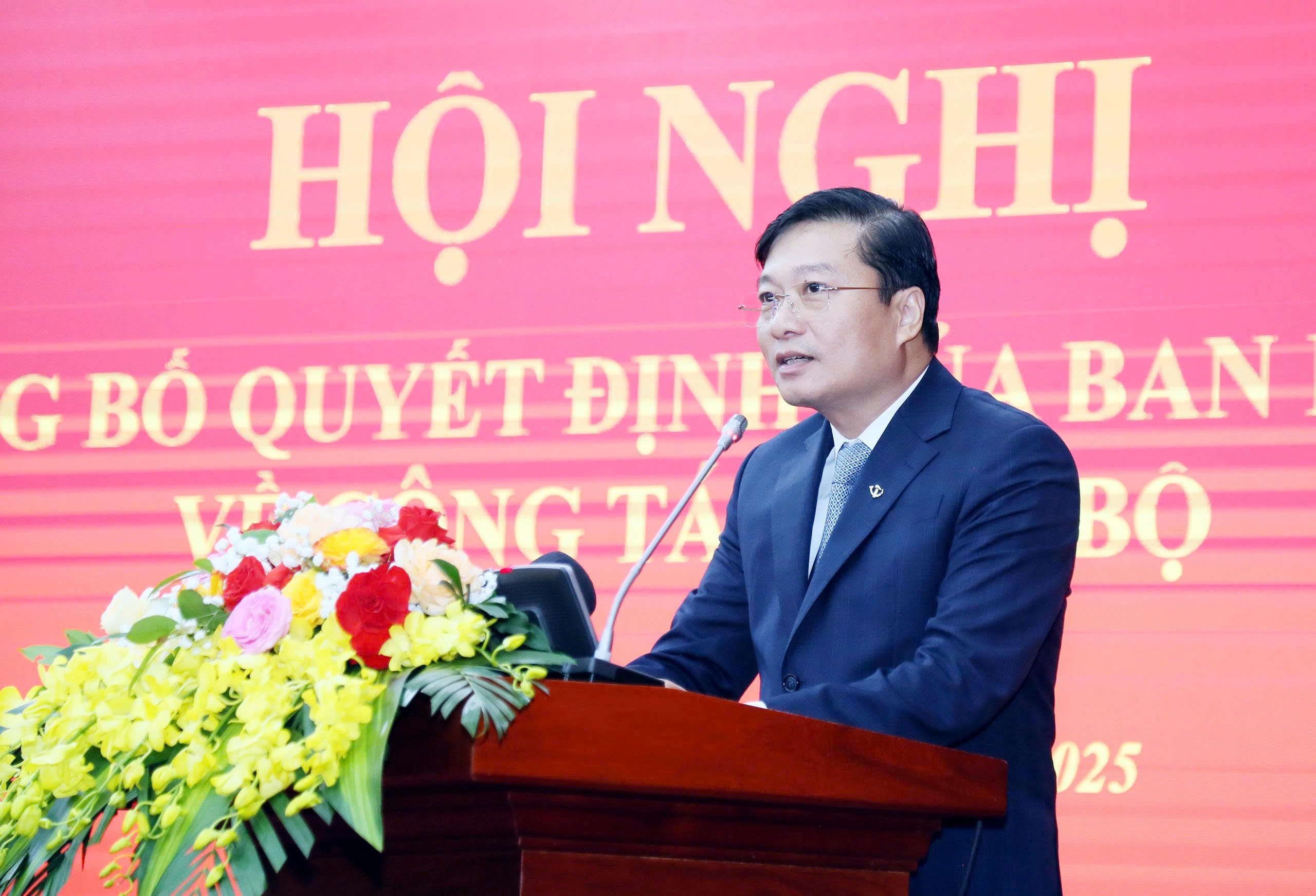 Điều động Chủ tịch UBND tỉnh Nghệ An giữ chức Phó bí thư Tỉnh ủy Quảng Trị - Ảnh 2.