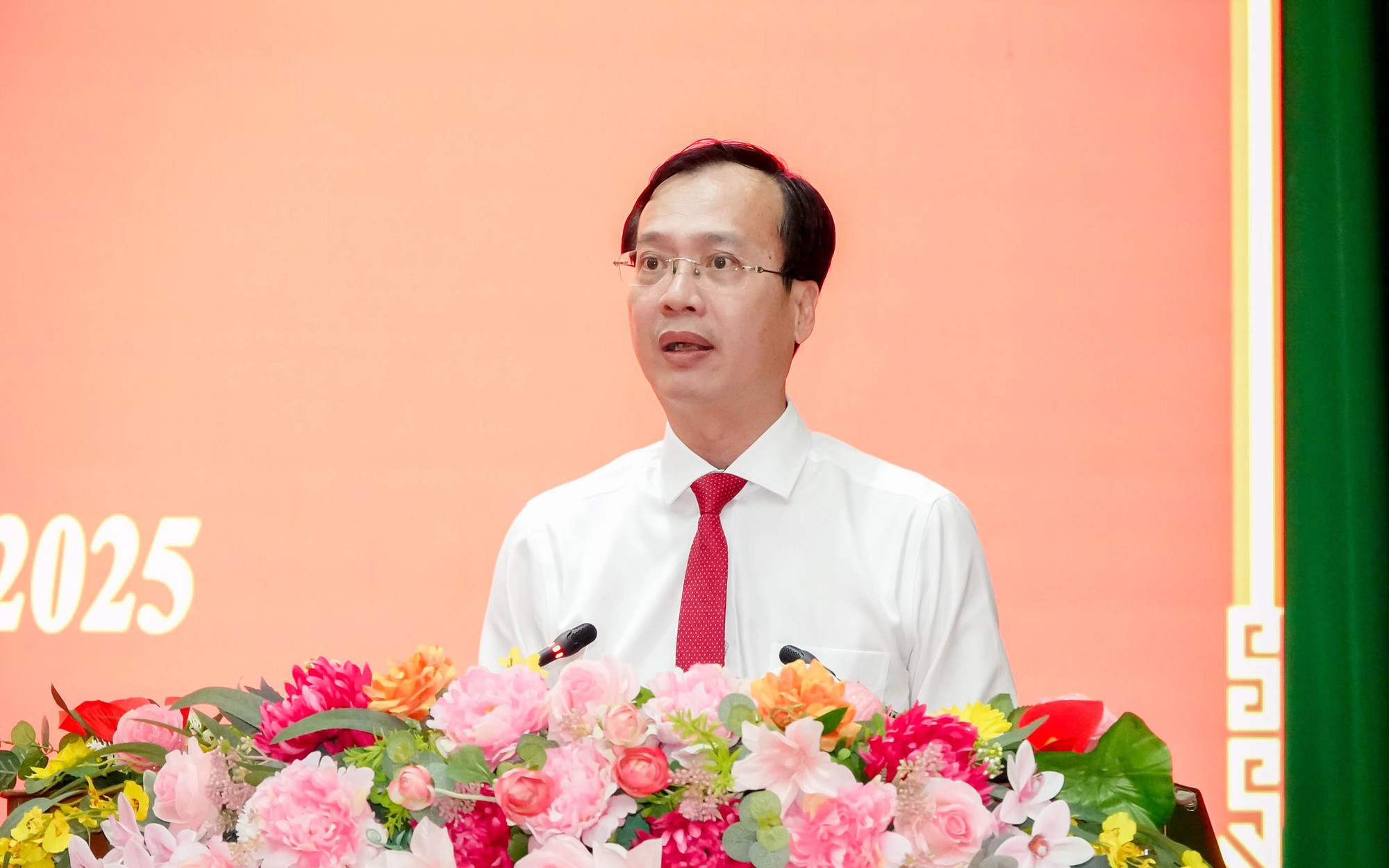 Ông Hà Quang Trung được bầu giữ chức Chủ tịch UBND tỉnh Lai Châu - Ảnh 2.