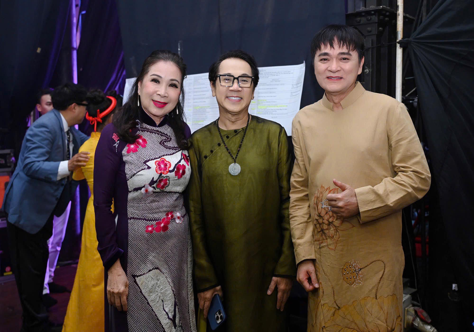 Vinh danh nghệ sĩ - nhà giáo thắp lửa sáng tạo trên những chuyến đò "truyền nghề" - Ảnh 3.