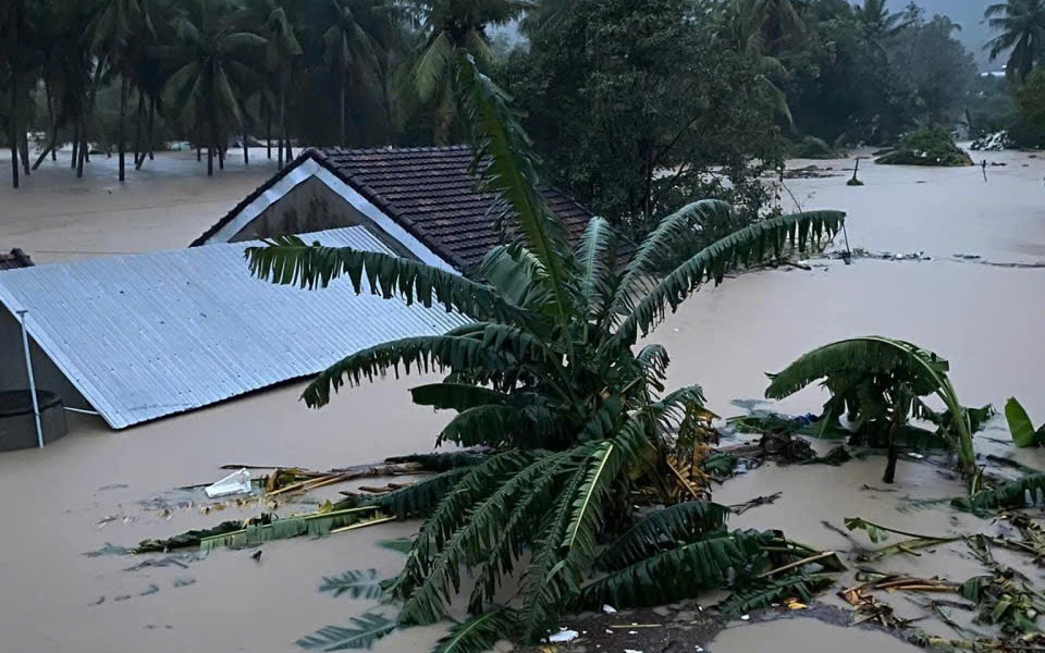 Cảnh báo lũ , lũ quét và sạt lở đất nghiêm trọng tại Đắk Lắk - Ảnh 2. Cảnh báo lũ , lũ quét và sạt lở đất nghiêm trọng tại Đắk Lắk - Ảnh 2.