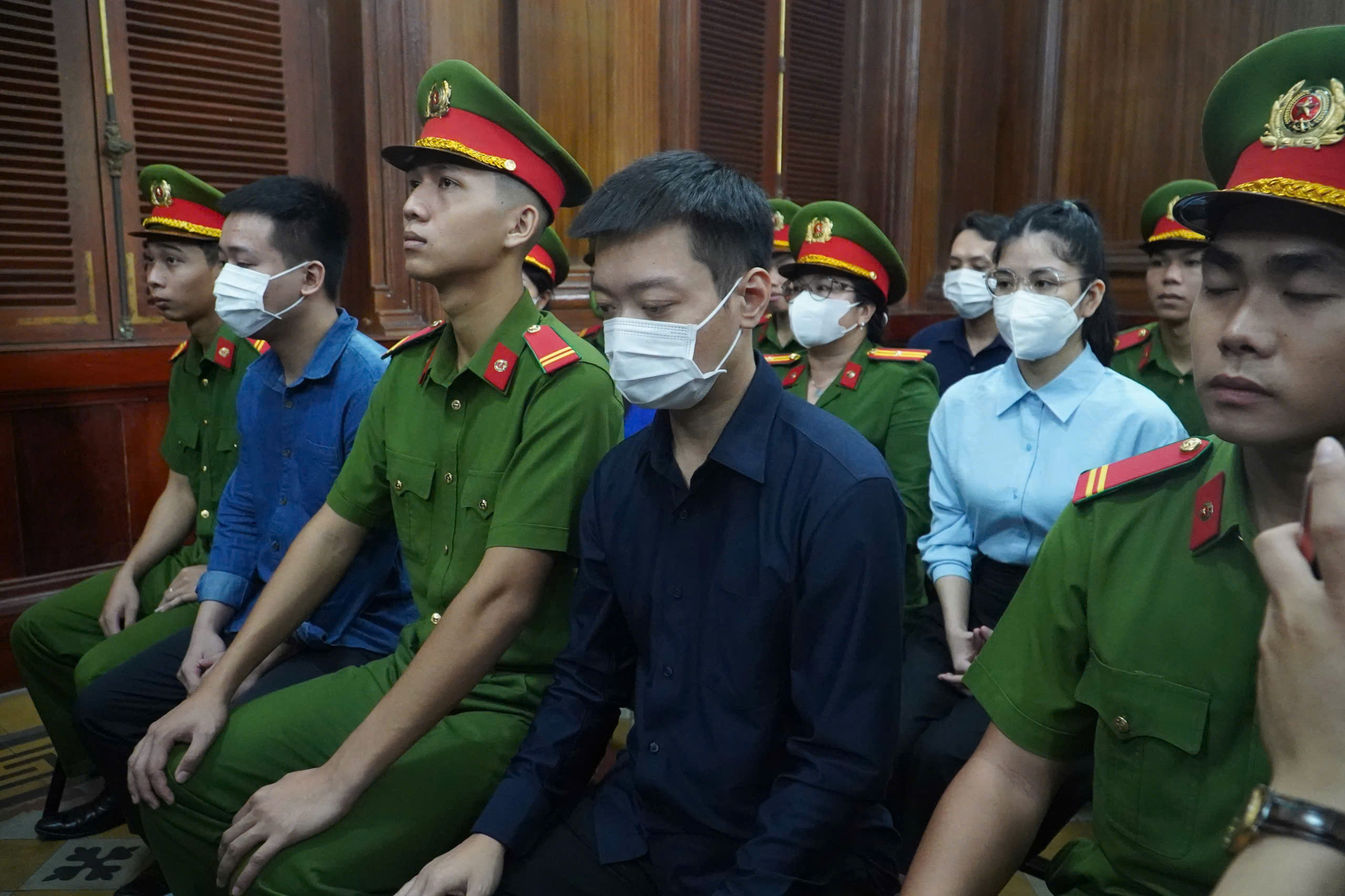 Thùy Tiên, Quang Linh, Hằng Du Mục lãnh án - Ảnh 3.