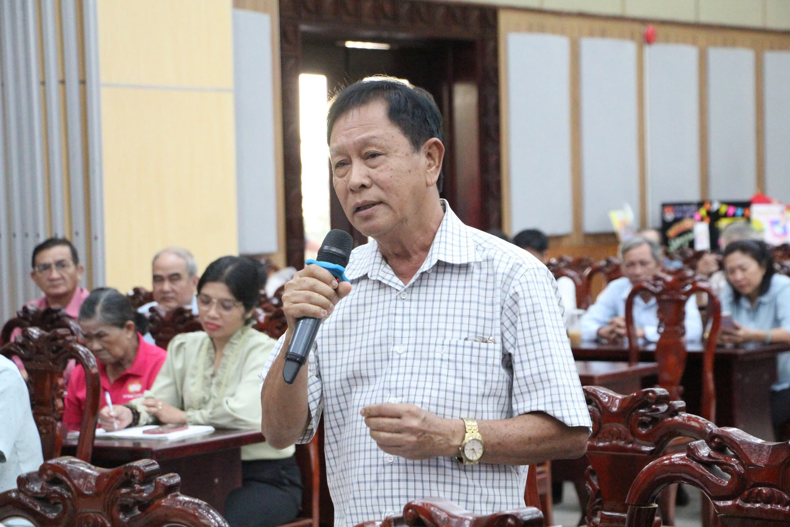 Cử tri TP HCM kiến nghị nhiều vấn đề dân sinh cấp bách - Ảnh 3.