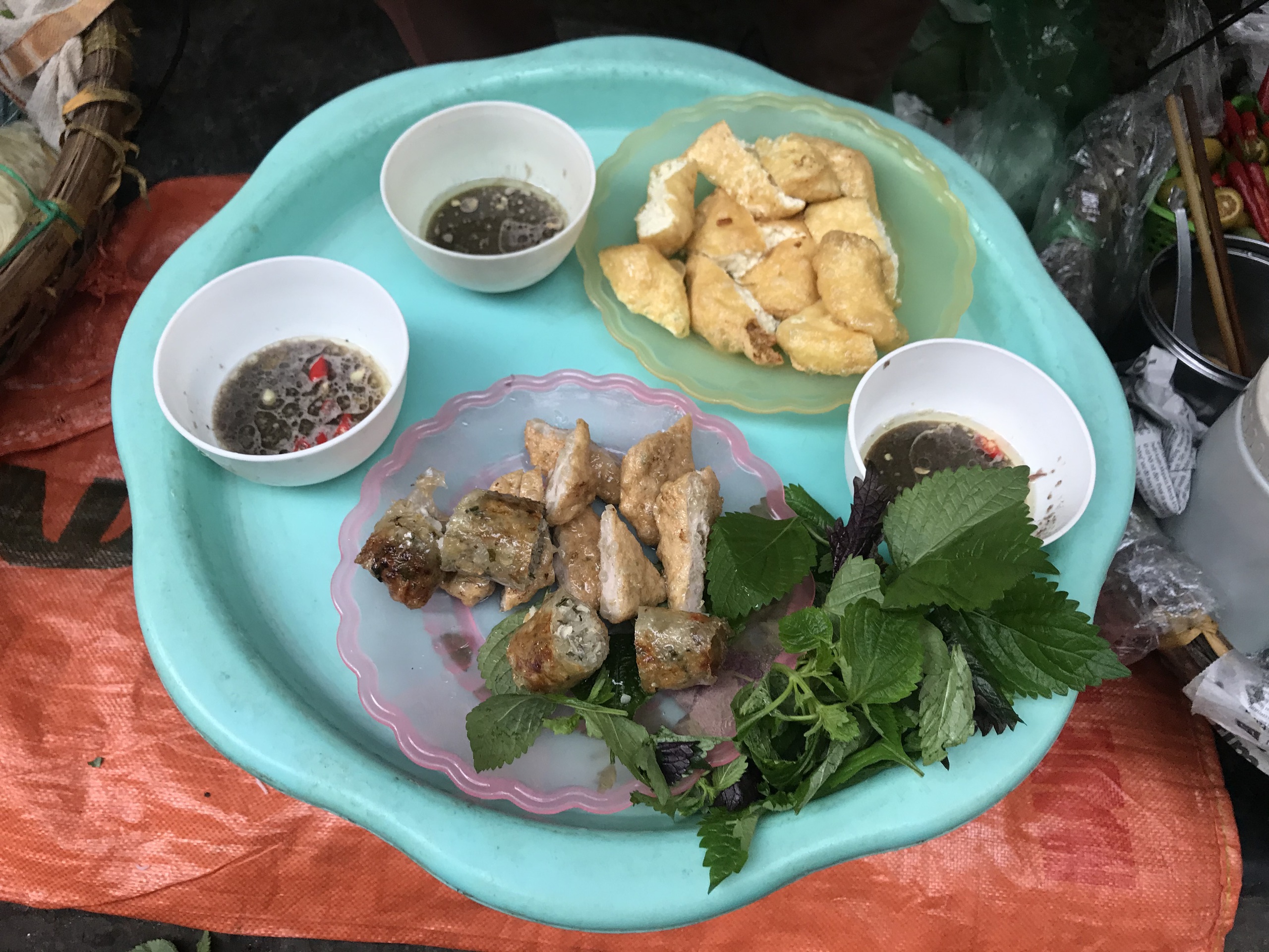 Chuyện ăn quà của người Hà Nội - Ảnh 2.