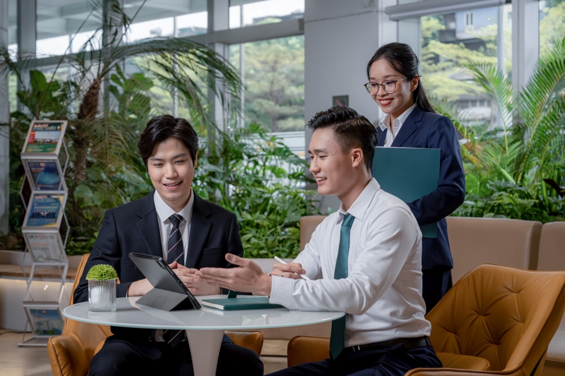 BIDV được vinh danh "Nơi làm việc tốt nhất Việt Nam" năm thứ ba liên tiếp - Ảnh 2.