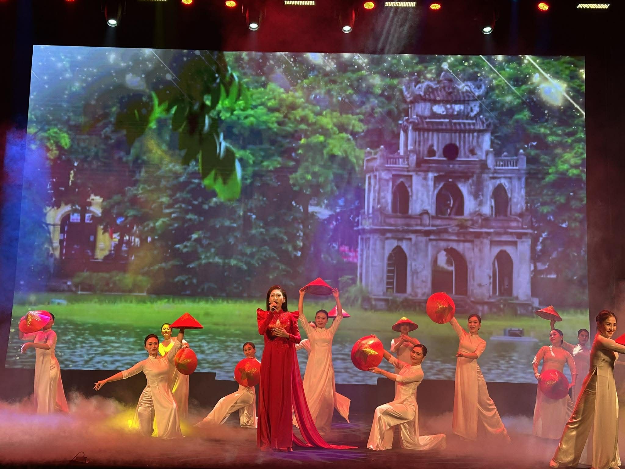 Khai mạc Liên hoan quốc tế sân khấu thử nghiệm lần thứ VI – 2025 - Ảnh 4.