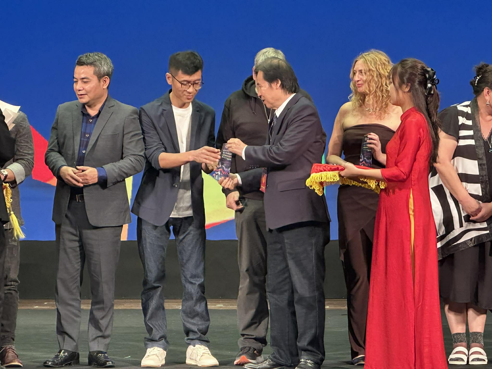 Khai mạc Liên hoan quốc tế sân khấu thử nghiệm lần thứ VI – 2025 - Ảnh 5.