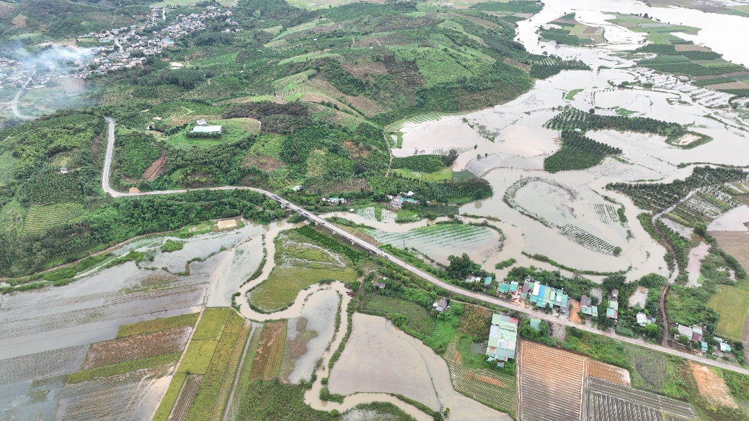 EVNGENCO3 ứng phó với mưa lũ tại miền Trung - Tây nguyên - Ảnh 3.