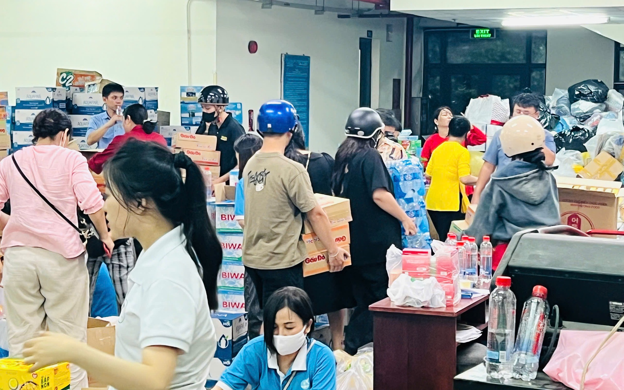 TPHCM tổng lực chi viện Khánh Hòa khắc phục hậu quả bão lũ - Ảnh 3.