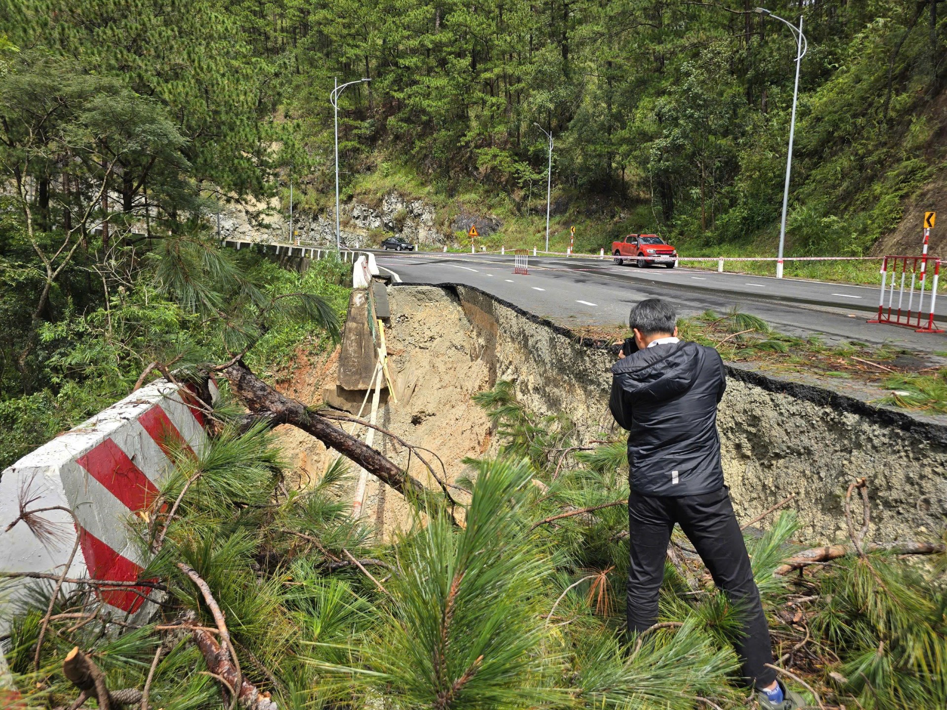 Đô thị cấp đặc biệt cần mô hình báo chí đặc thù (*): Hiệu quả từ cơ chế tự chủ - Ảnh 1. Đô thị cấp đặc biệt cần mô hình báo chí đặc thù (*): Hiệu quả từ cơ chế tự chủ - Ảnh 1.