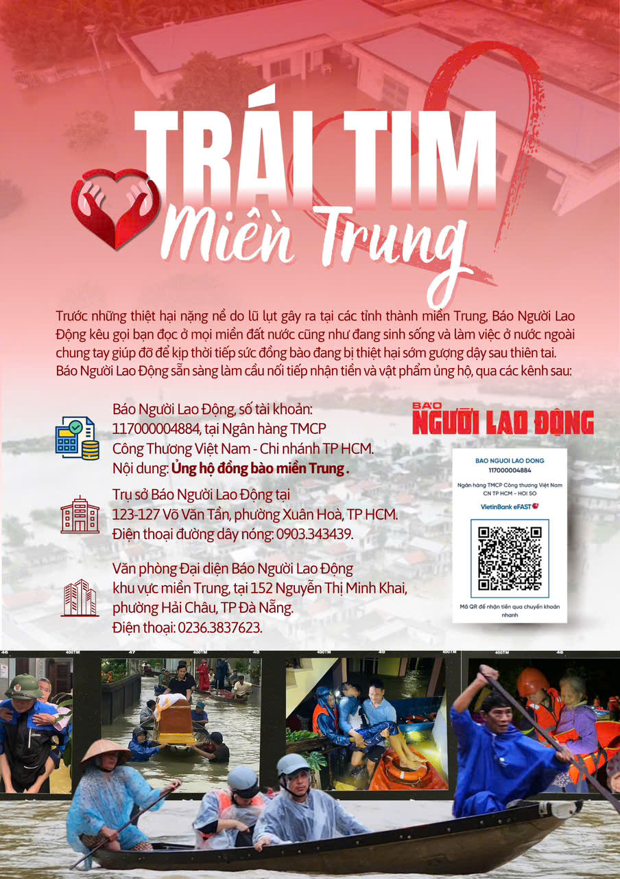 Trực thăng tiếp tế nhu yếu phẩm cho người dân bị cô lập do lũ lụt - Ảnh 3.