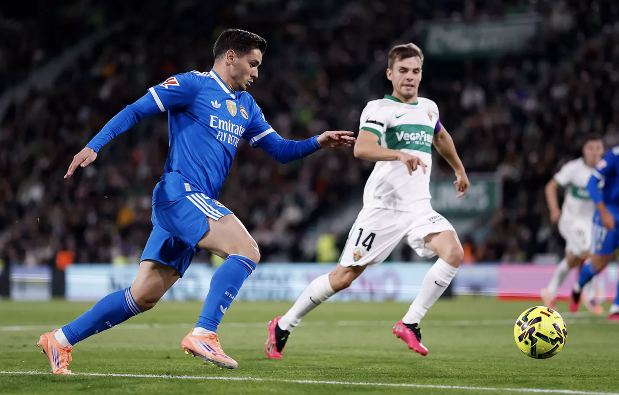 Jude Bellingham giúp Real Madrid đòi ngôi đầu La Liga - Ảnh 3.