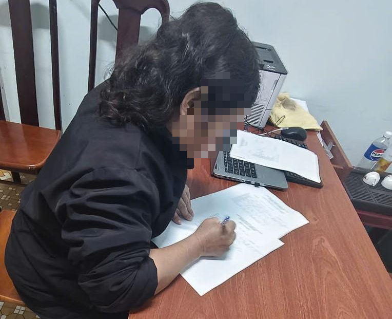 Công an tỉnh Đắk Lắk xử lý 52 tài khoản đăng tin sai sự thật về tình hình lũ lụt - Ảnh 1.