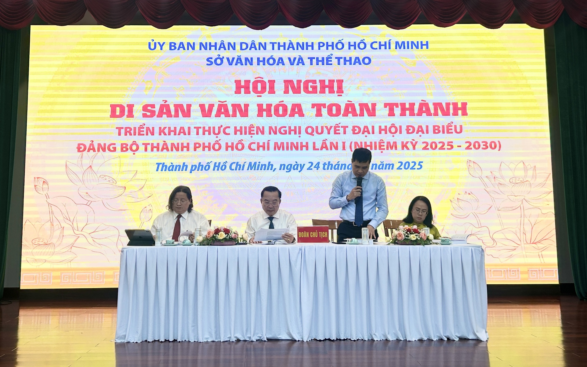 Hiến kế giải pháp phát triển công nghiệp văn hóa (*): Đánh thức di sản - Ảnh 1.