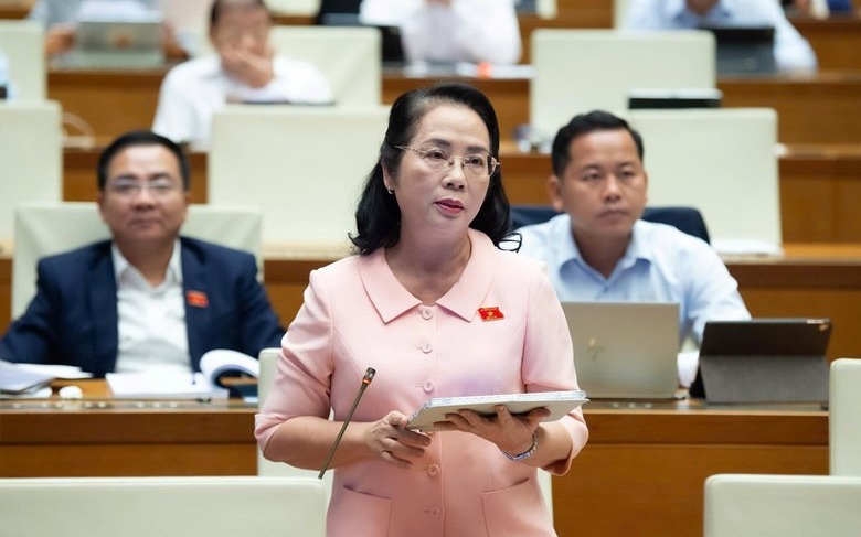 Nh&agrave; b&aacute;o Tạ B&iacute;ch Loan n&oacute;i về th&aacute;ch thức đ&agrave;o tạo b&aacute;o ch&iacute; thời AI - Ảnh 2.