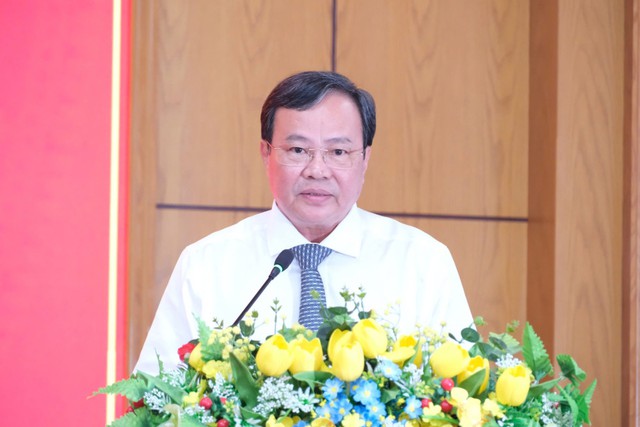 Thủ tướng phê chuẩn Chủ tịch UBND tỉnh Tây Ninh và Đồng Nai nhiệm kỳ 2021 - 2026 - Ảnh 1. Thủ tướng phê chuẩn Chủ tịch UBND tỉnh Tây Ninh và Đồng Nai nhiệm kỳ 2021 - 2026 - Ảnh 1.