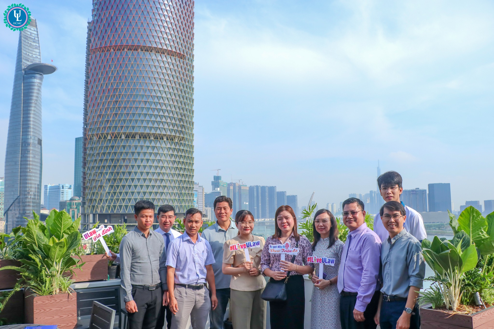 Nửa thế kỷ vươn mình của Trường ĐH Luật TP HCM - Ảnh 18.