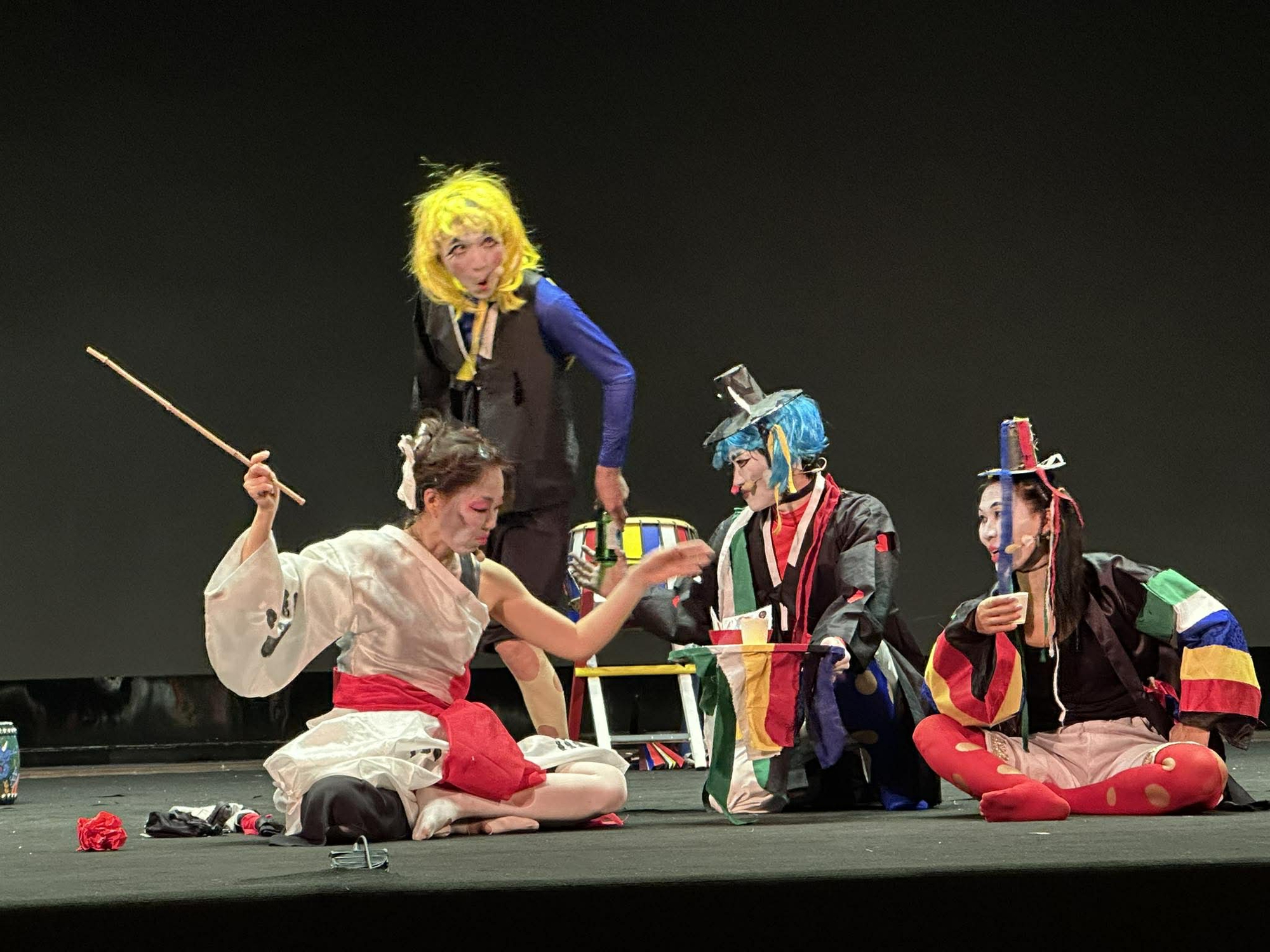 Bạch Hồ Cửu Vĩ – khi huyền thoại Hàn Quốc được  thử nghiệm trên sân khấu Ninh Bình - Ảnh 1.