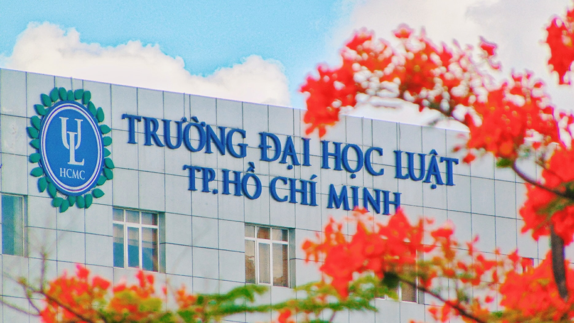 Nửa thế kỷ vươn mình của Trường ĐH Luật TP HCM - Ảnh 22.