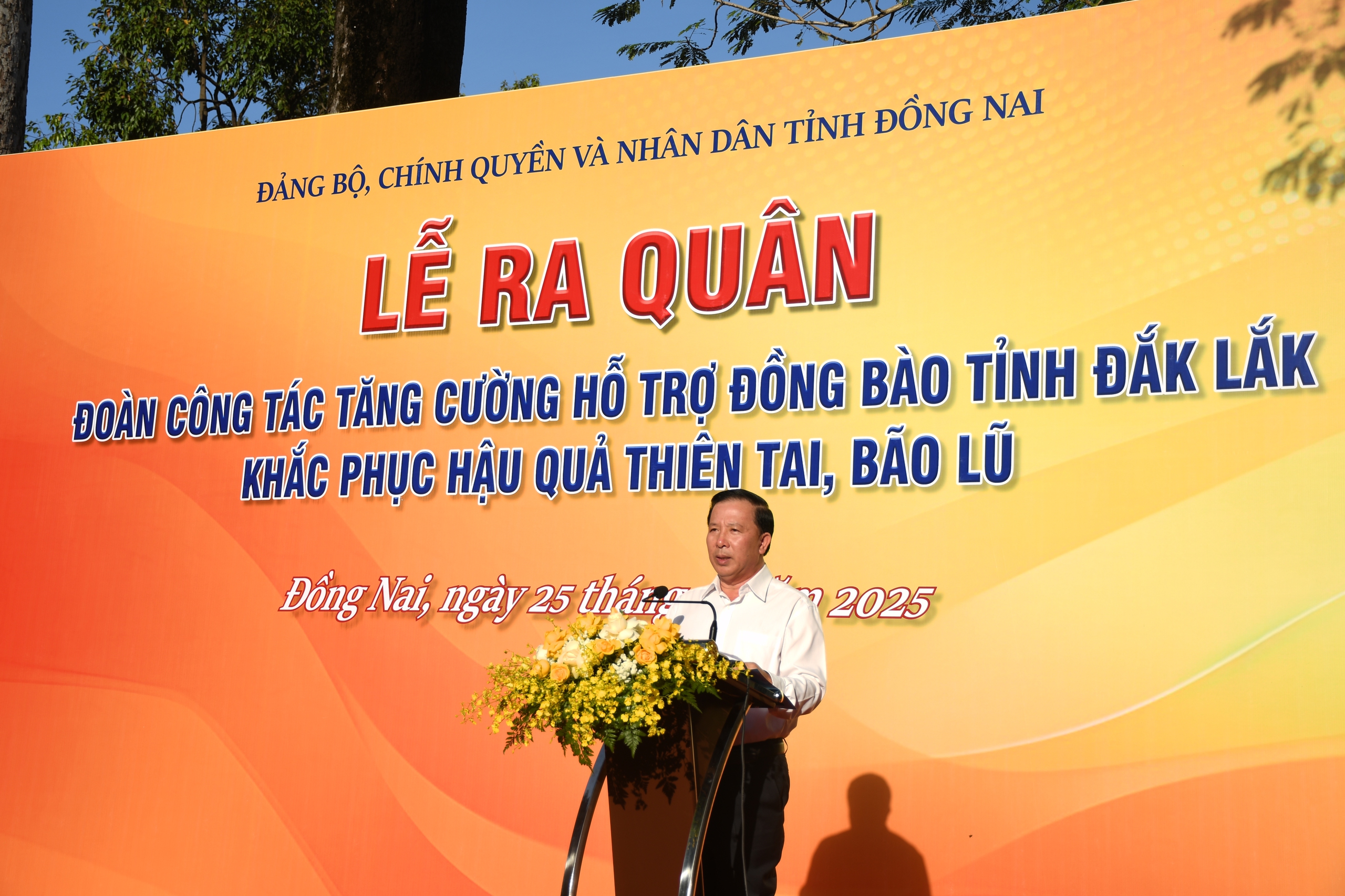 Đồng Nai hỗ trợ Đắk Lắk khắc phục thiên tai với hàng trăm người và vật phẩm cứu trợ - Ảnh 5. Đồng Nai hỗ trợ Đắk Lắk khắc phục thiên tai với hàng trăm người và vật phẩm cứu trợ - Ảnh 5.