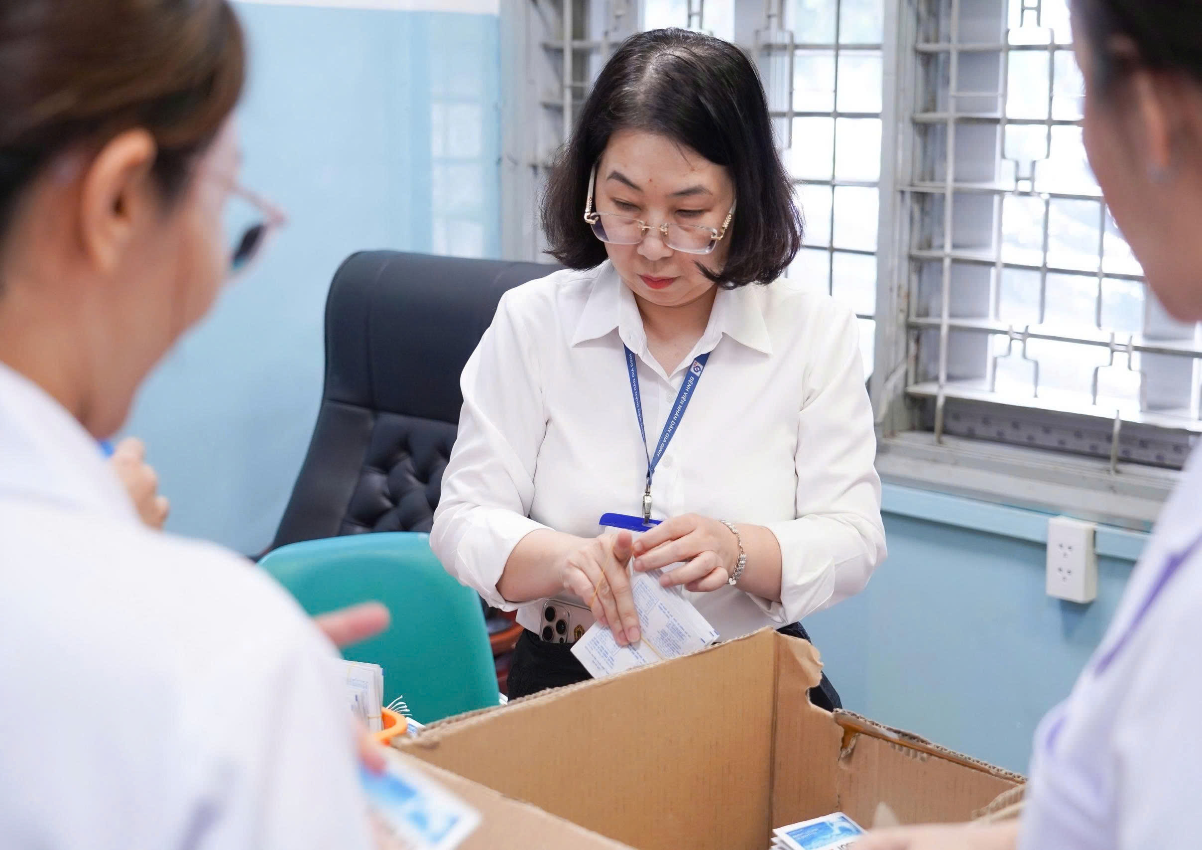 Bác sĩ trẻ kể chuyện chi viện Khánh Hòa sau mưa lũ - Ảnh 8.