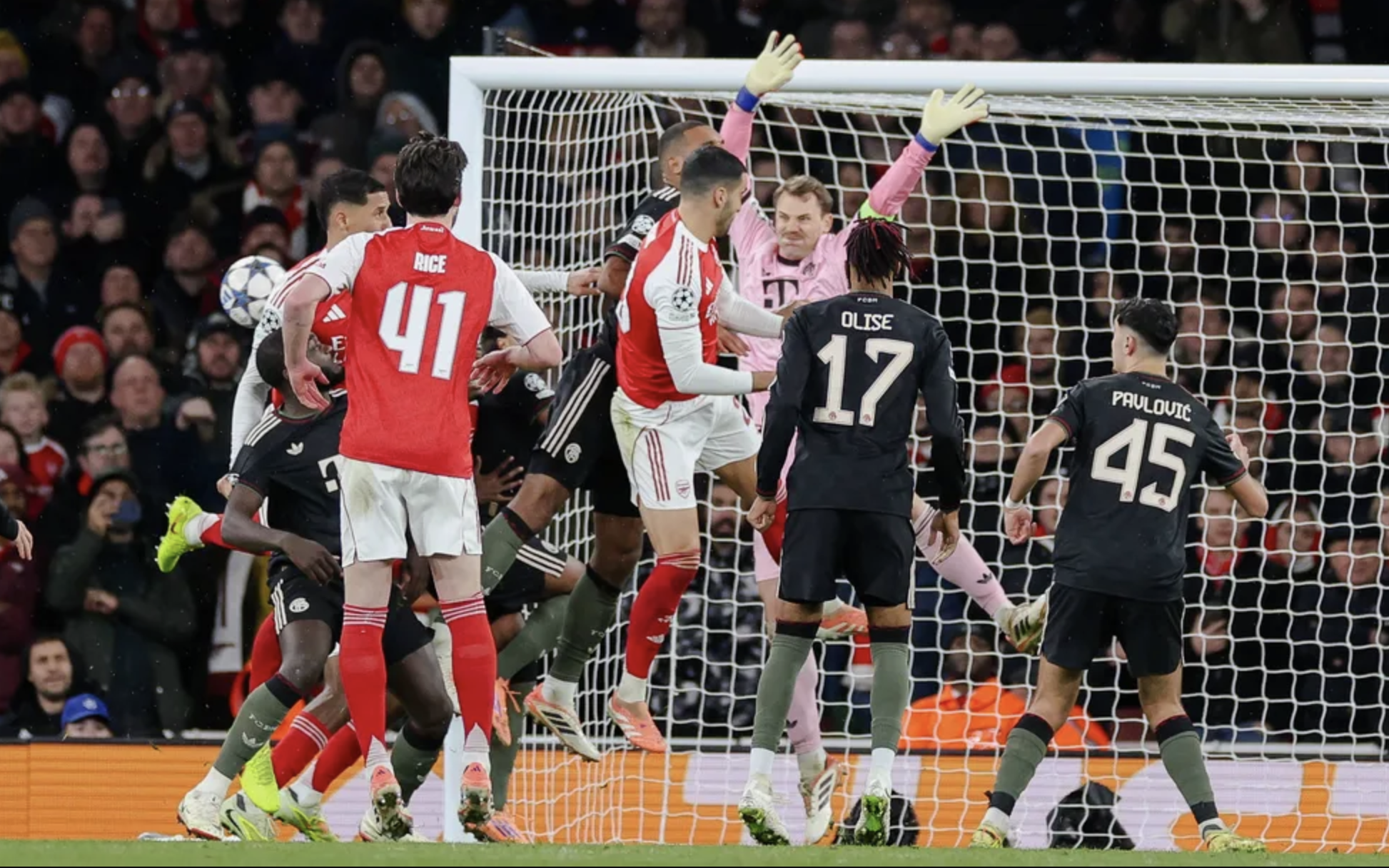 Arsenal phô diễn sức mạnh - Ảnh 2.