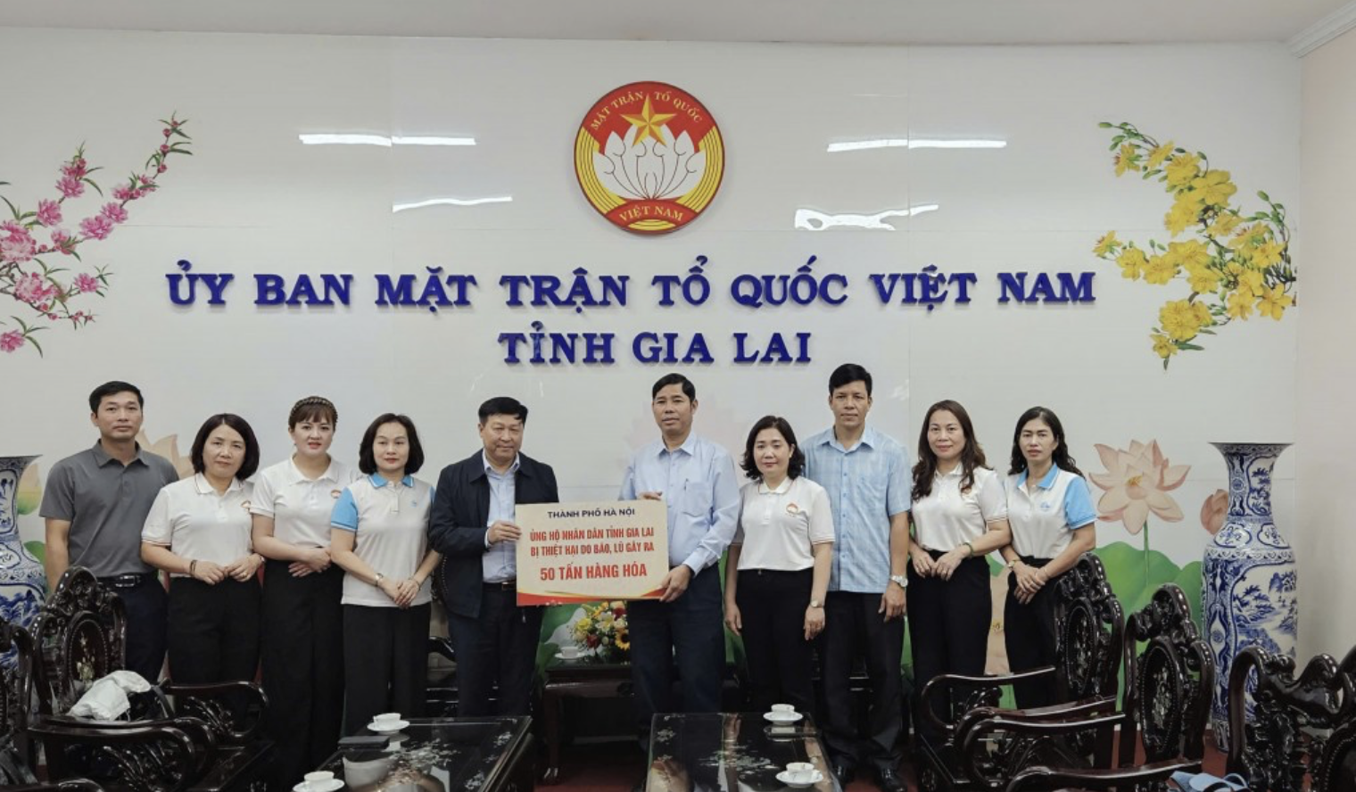 TP Hà Nội hỗ trợ 200 tỉ đồng khắc phục thiệt hại mưa lũ tại gia Lai - Ảnh 1. TP Hà Nội hỗ trợ 200 tỉ đồng khắc phục thiệt hại mưa lũ tại gia Lai - Ảnh 1.