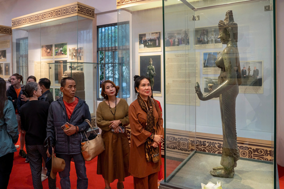 Kiến tạo bản sắc riêng - Ảnh 1. Kiến tạo bản sắc riêng - Ảnh 1.