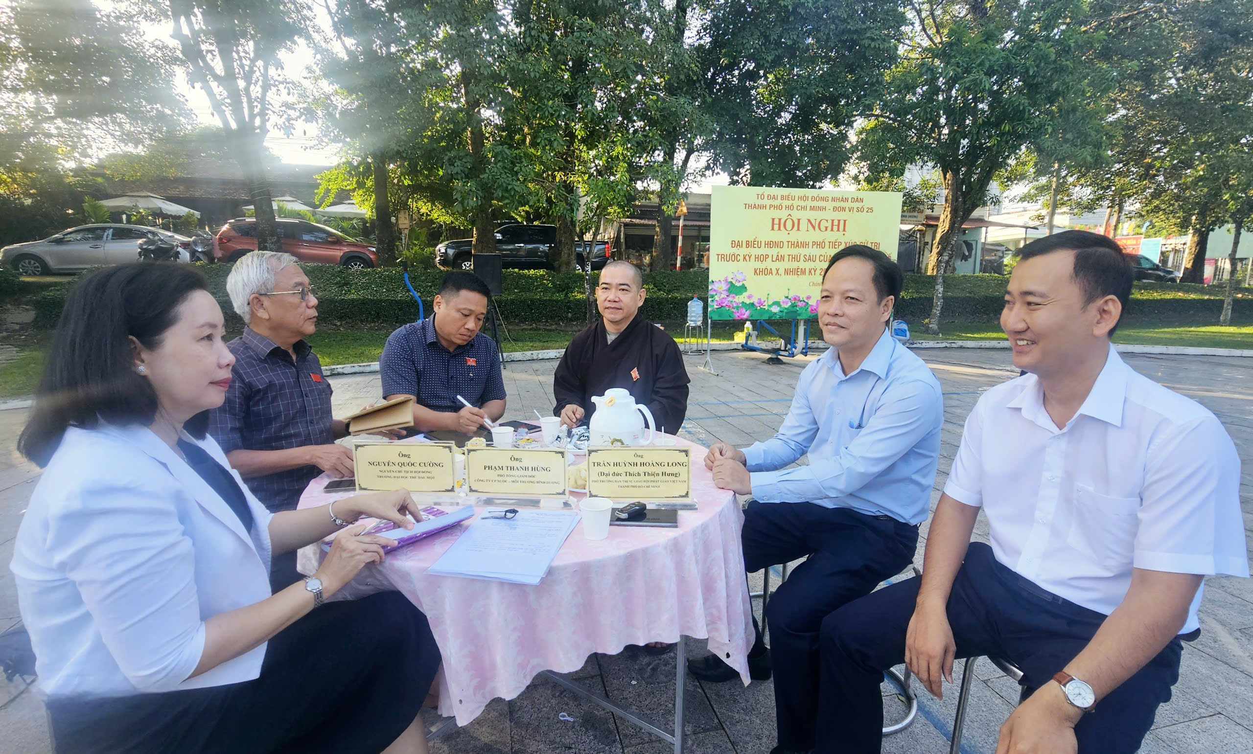 Tiếp xúc cử tri tại phường Chánh Hiệp TPHCM qua mã QR mang lại hiệu quả cao - Ảnh 2. Tiếp xúc cử tri tại phường Chánh Hiệp TPHCM qua mã QR mang lại hiệu quả cao - Ảnh 2.