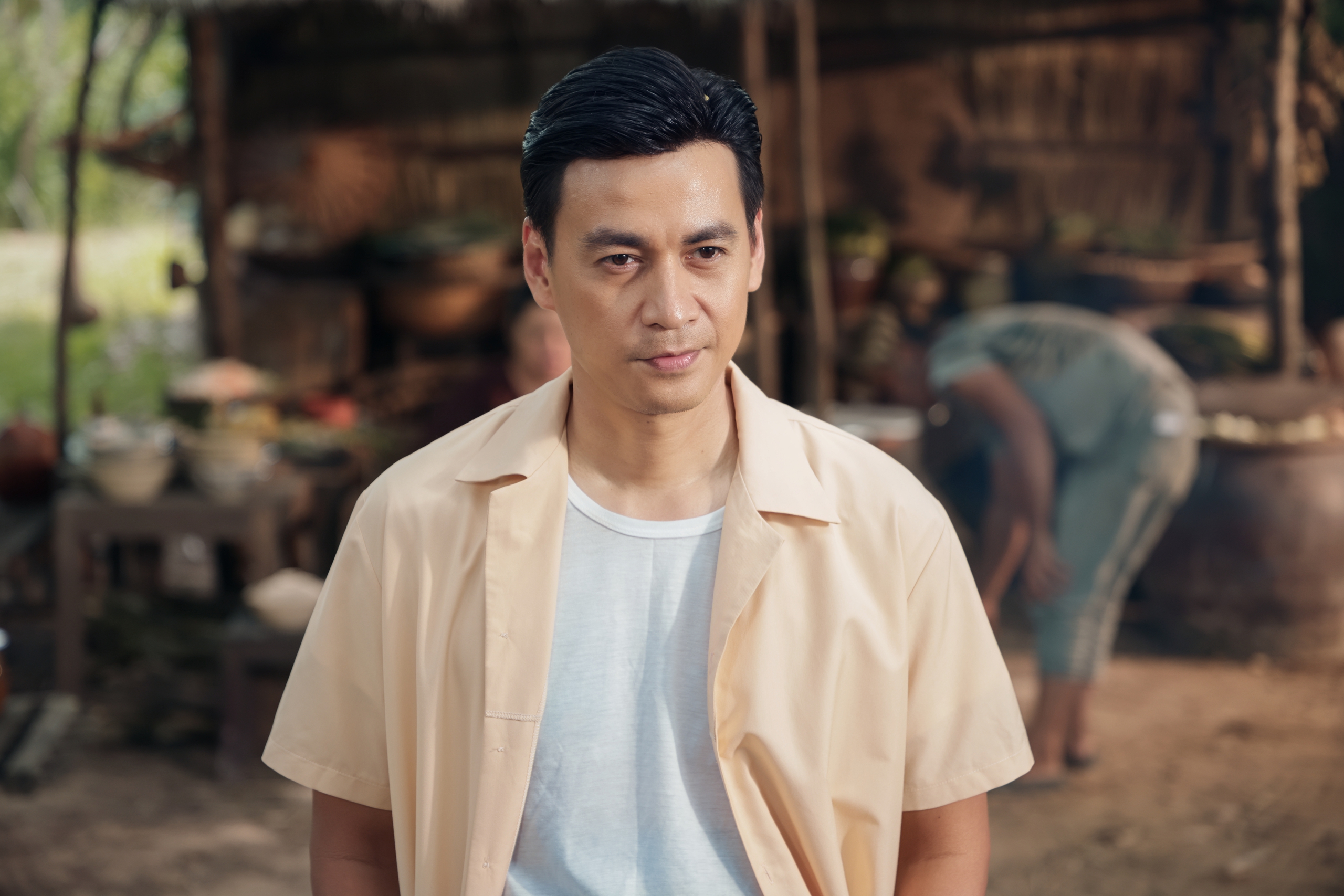 Thu Trang "chê" Tiến Luật, sánh đôi "Trai nhảy" Ngọc Thuận - Ảnh 2.