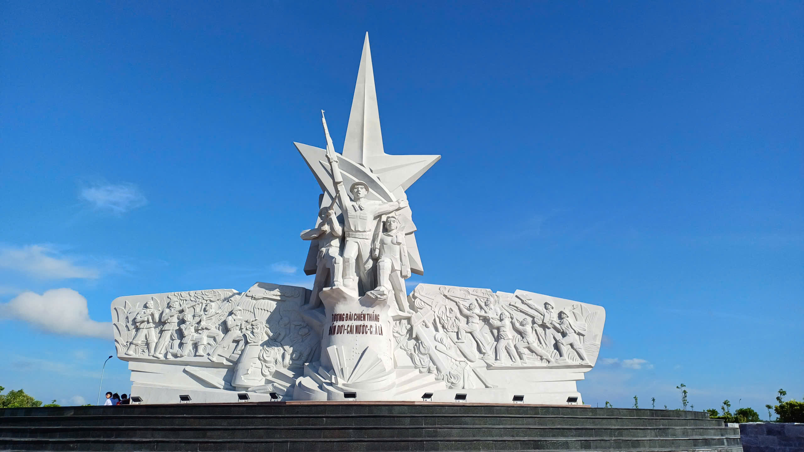 Người dân ở xã, phường An toàn khu của Cà Mau sẽ được hưởng quyền lợi gì? - Ảnh 1.