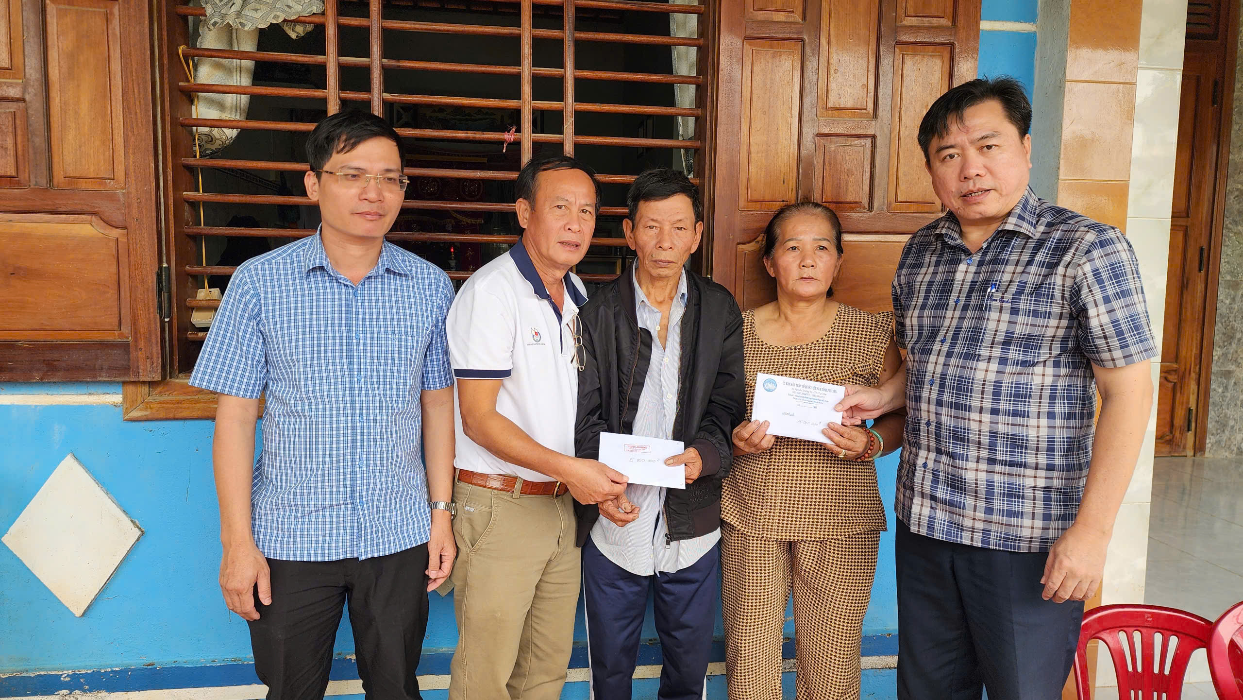 Hỗ trợ người dân Đắk Lắk sau mưa lũ: Các khoản hỗ trợ thiết thực cho cuộc sống - Ảnh 1.