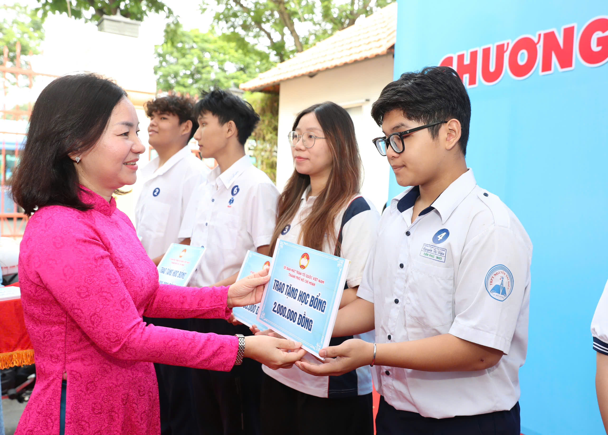 Hơi ấm an sinh trước Đại hội đại biểu ủy ban MTTQ Việt Nam TPHCM lần I - Ảnh 5. Hơi ấm an sinh trước Đại hội đại biểu ủy ban MTTQ Việt Nam TPHCM lần I - Ảnh 5.