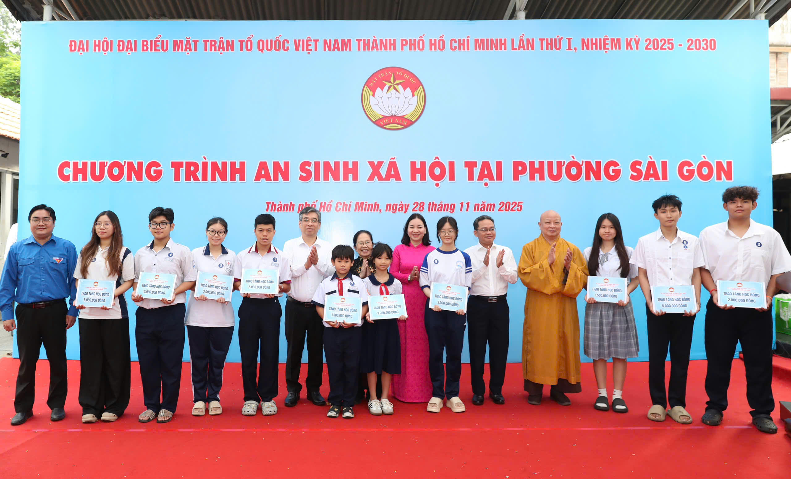 Hơi ấm an sinh trước Đại hội đại biểu ủy ban MTTQ Việt Nam TPHCM lần I - Ảnh 4. Hơi ấm an sinh trước Đại hội đại biểu ủy ban MTTQ Việt Nam TPHCM lần I - Ảnh 4.