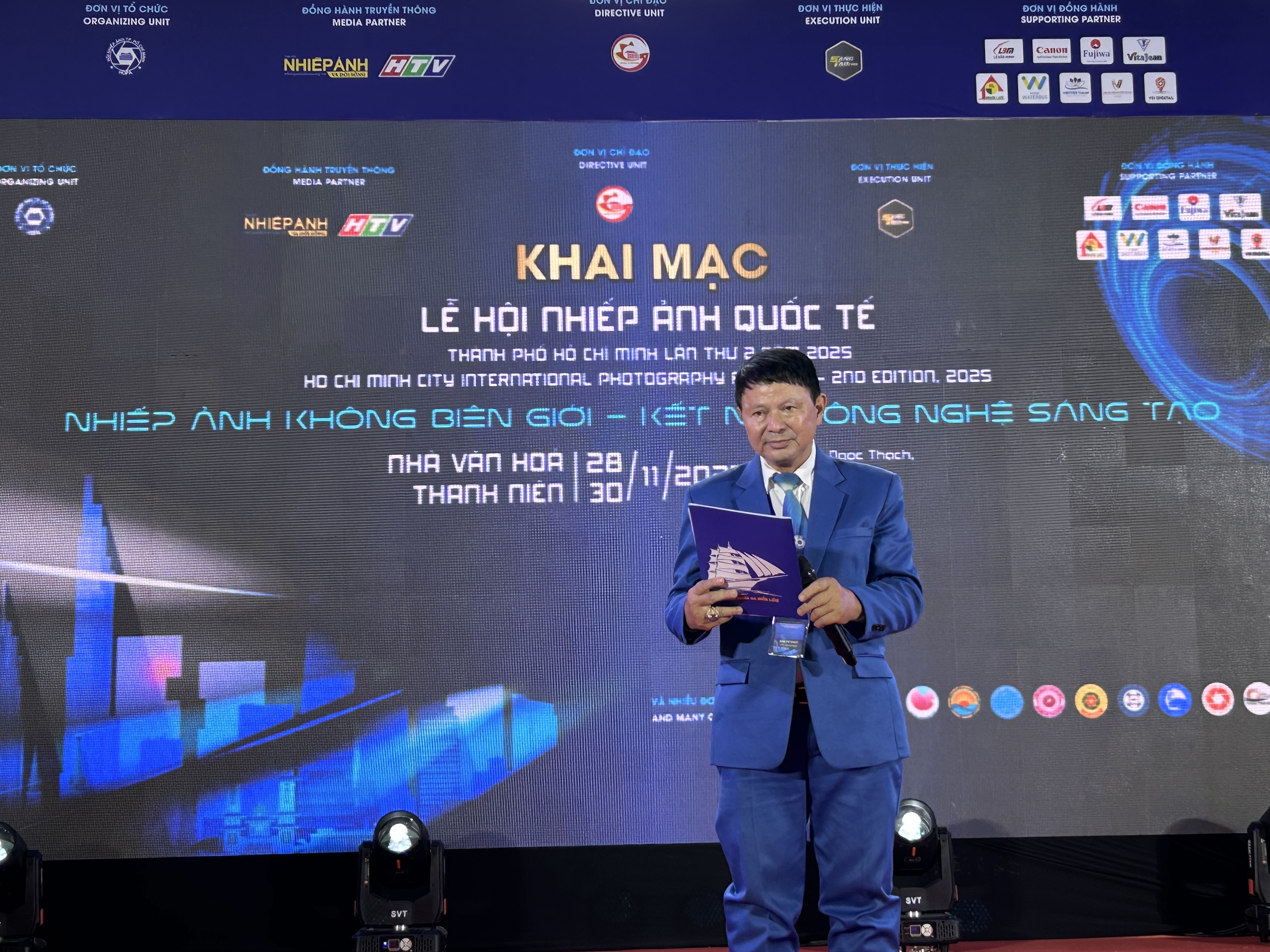 Hơn 100 nhiếp ảnh gia quốc tế hội tụ tại TP HCM - Ảnh 3.