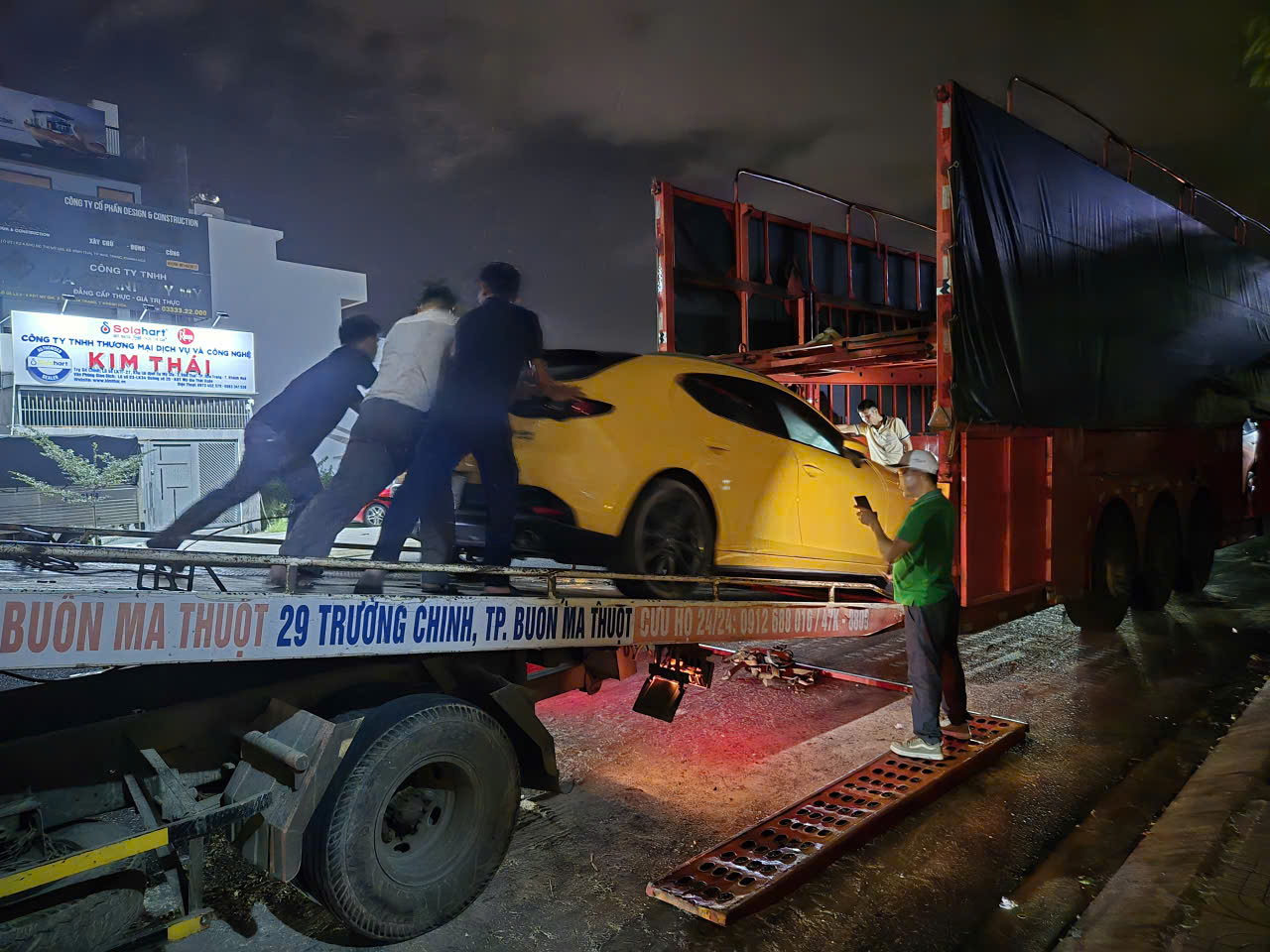 Ô tô ngập nước có được bồi thường? - Ảnh 1.