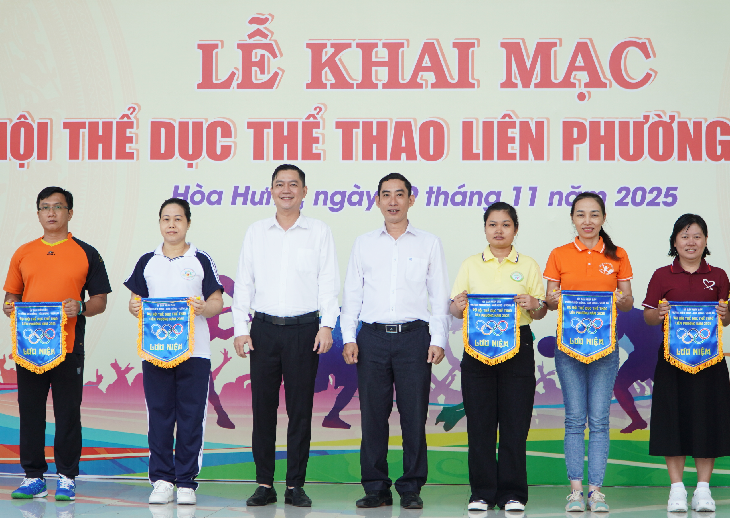 Gần 1.000 vận động viên tham gia Đại hội Thể dục thể thao liên phường Diên Hồng, Hòa Hưng, Vườn Lài - Ảnh 3.