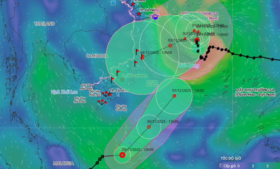 Áp thấp nhiệt đới lạ thường vào Biển Đông, bao giờ suy yếu?  - Ảnh 1.